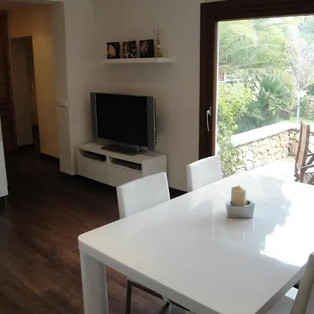 Besides The Sea - 3 Bedrooms Willa Tarragona