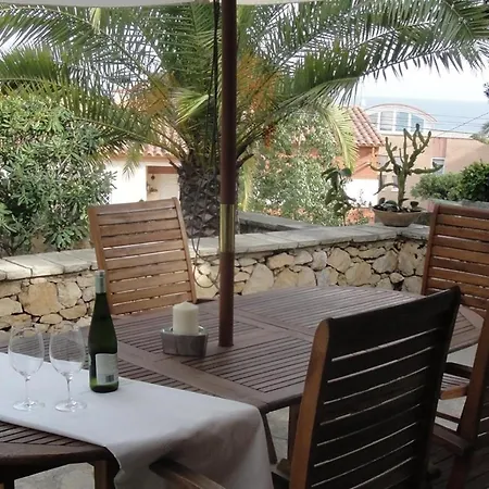 Villa Besides The Sea - 3 Bedrooms Tarragona